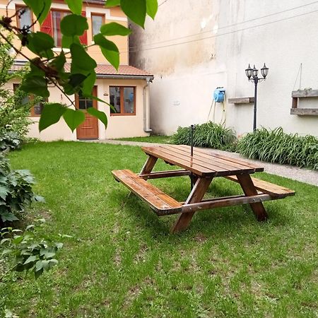 Le Gite Embarque - Gere Par Presta-Zen'Services - Barque Electrique En Supplement Verdun Zewnętrze zdjęcie
